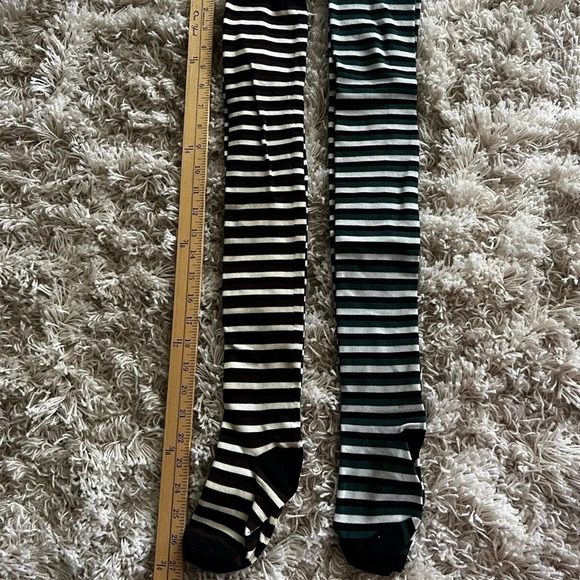 Knee high socks/tights (2 pairs) - Picture 1 of 3